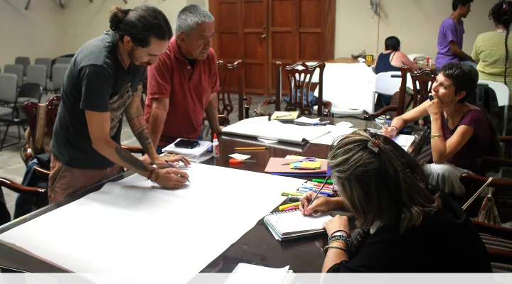 Merkado Vivo Costa Rica como proceso de economía social solidaria con diversos actores de la sociedad